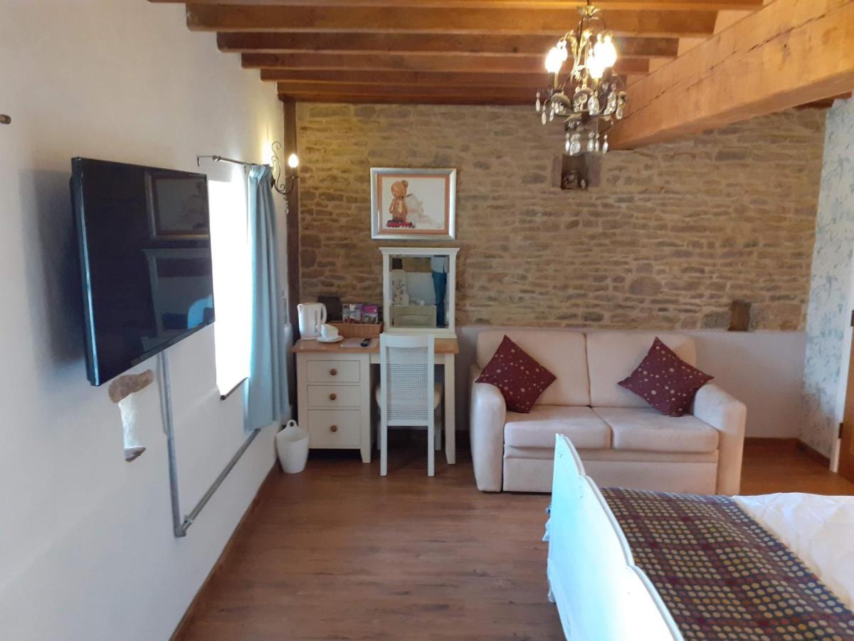 The Byre North End Farm Bed and Breakfast Ashton Keynes Buitenkant foto